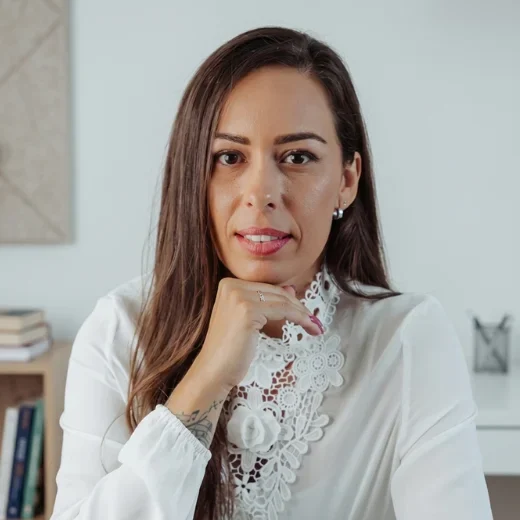 Dra. Juliana Leal Freitas Maia